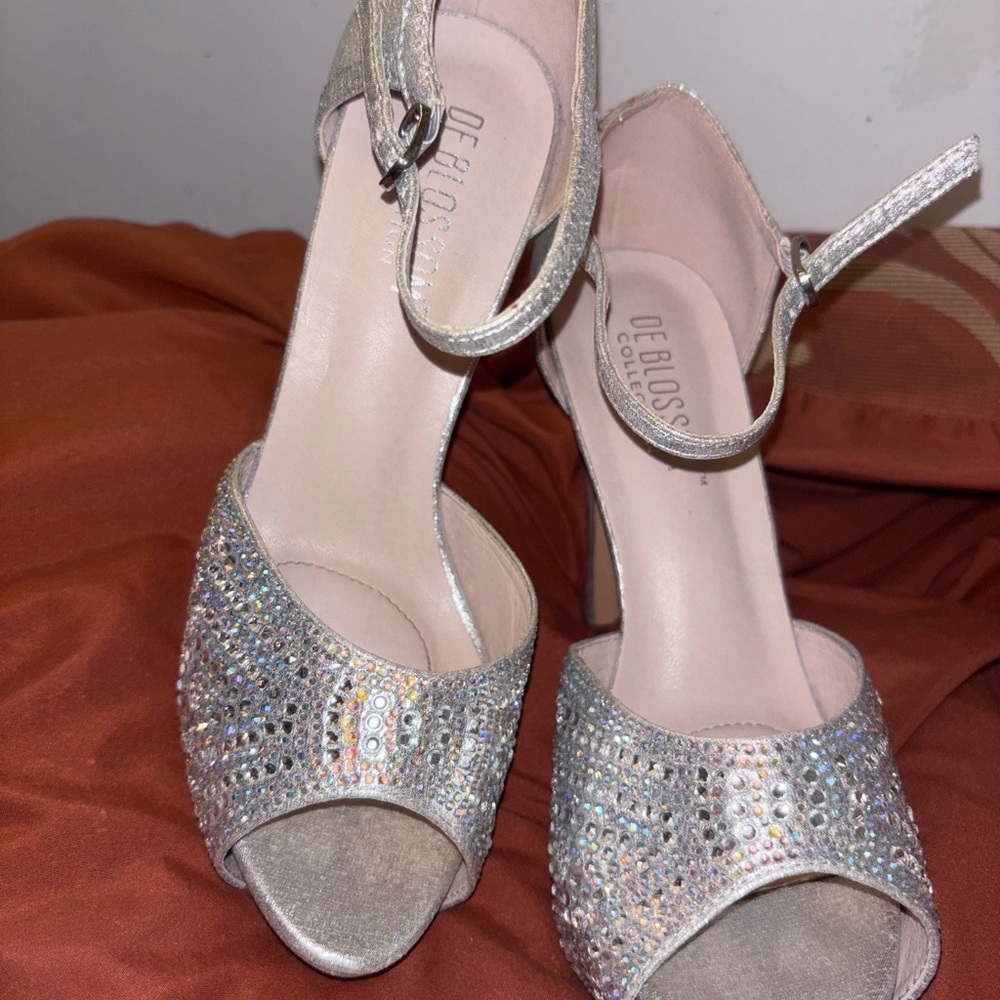 De Blossom Collection Silver Rhinestone Embellished Heels